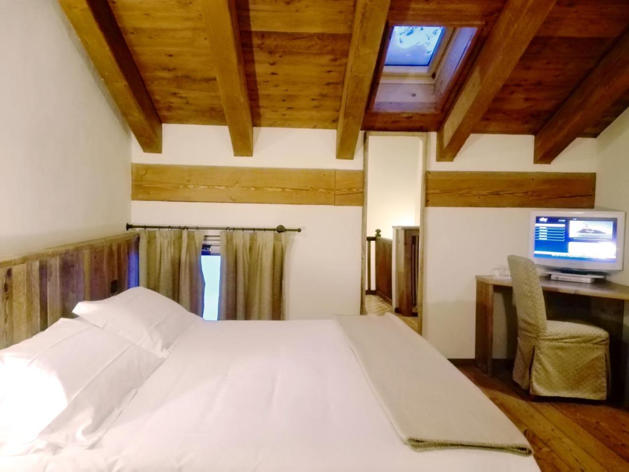 לה טוויל Le Miramonti Hotel Restaurant & Wellness מראה חיצוני תמונה