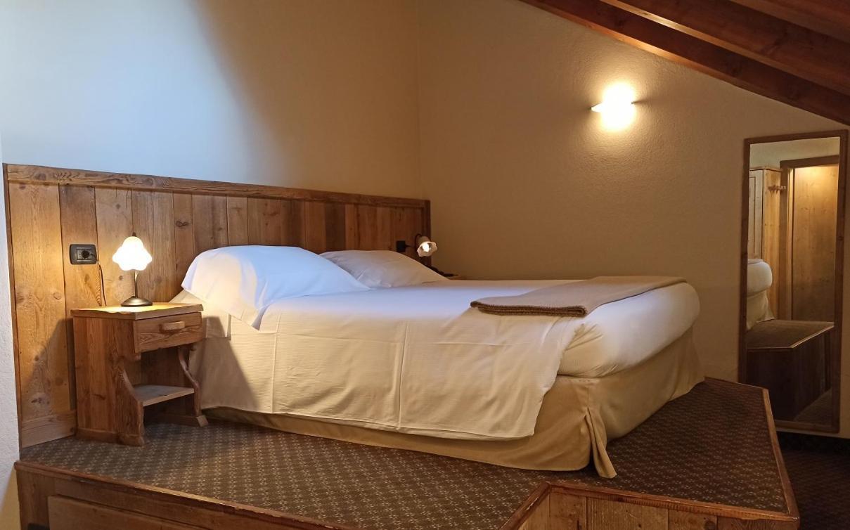 לה טוויל Le Miramonti Hotel Restaurant & Wellness מראה חיצוני תמונה